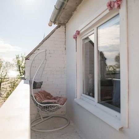Vintage Lounge Studio With Sea View In Liepāja Екстериор снимка